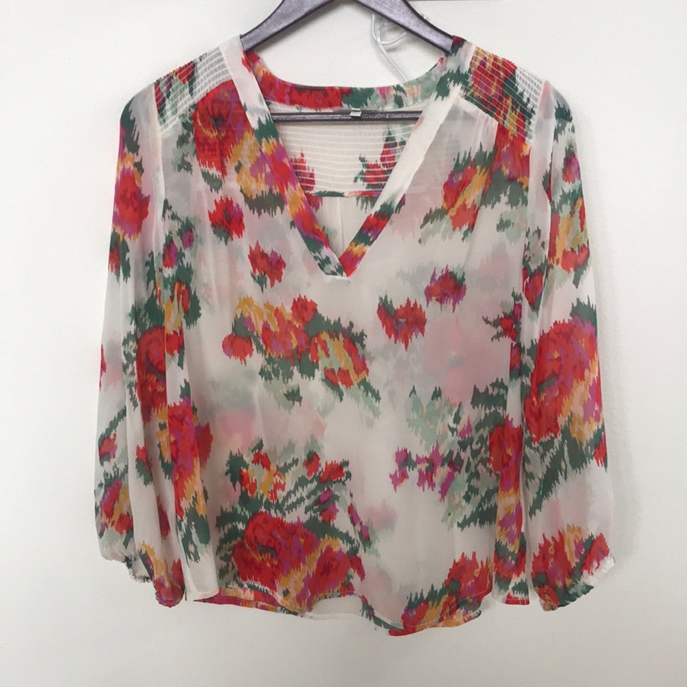 Beautiful Joie silk blouse